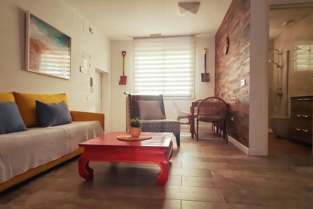 Jos'S House. Thai Loft 50Mt To La Carihuela Beach Torremolinos Luaran gambar